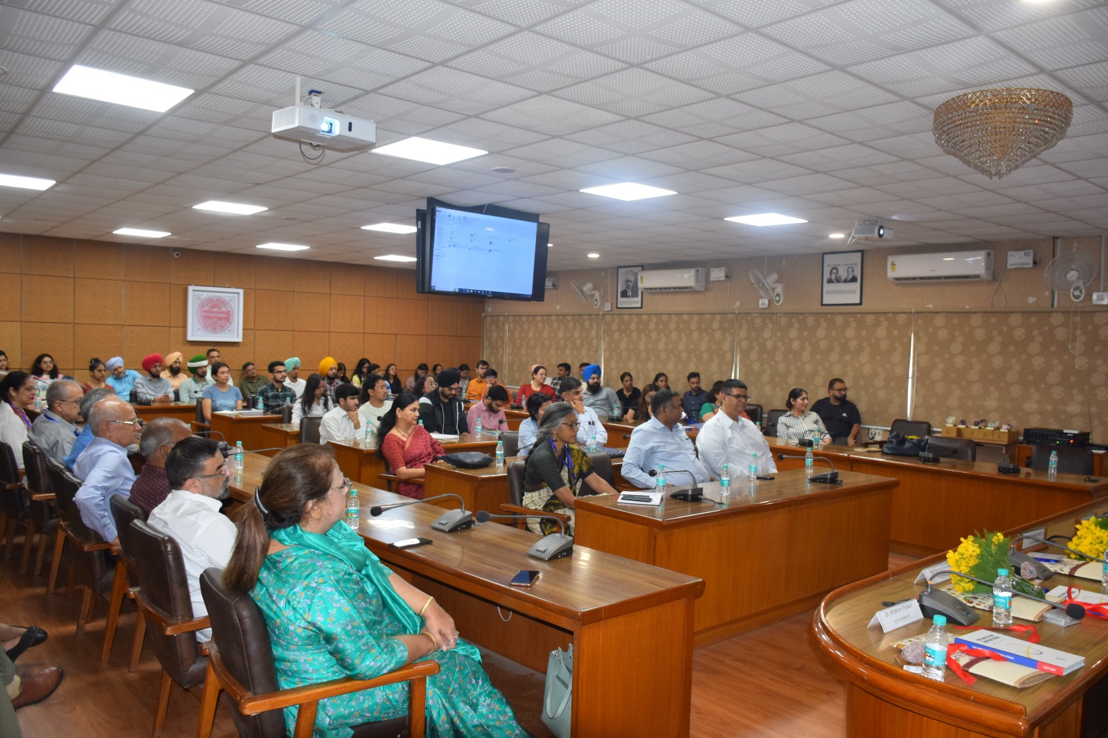पंजाब विश्वविद्यालय में हेरिटेज स्टोन्स पर एक दिवसीय सेमिनार में हेरिटेज स्टोन के माध्यम से मानव सभ्यताओं की कहानी सामने आई